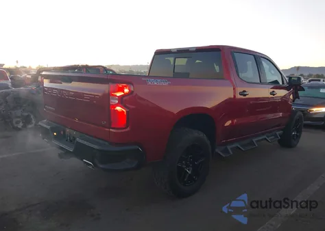 2021 Chevrolet Silverado 1500 4Wd Short Bed Lt Trail Boss z USA, uszkodzony, nr VIN 1GCPYFEL7MZ312105